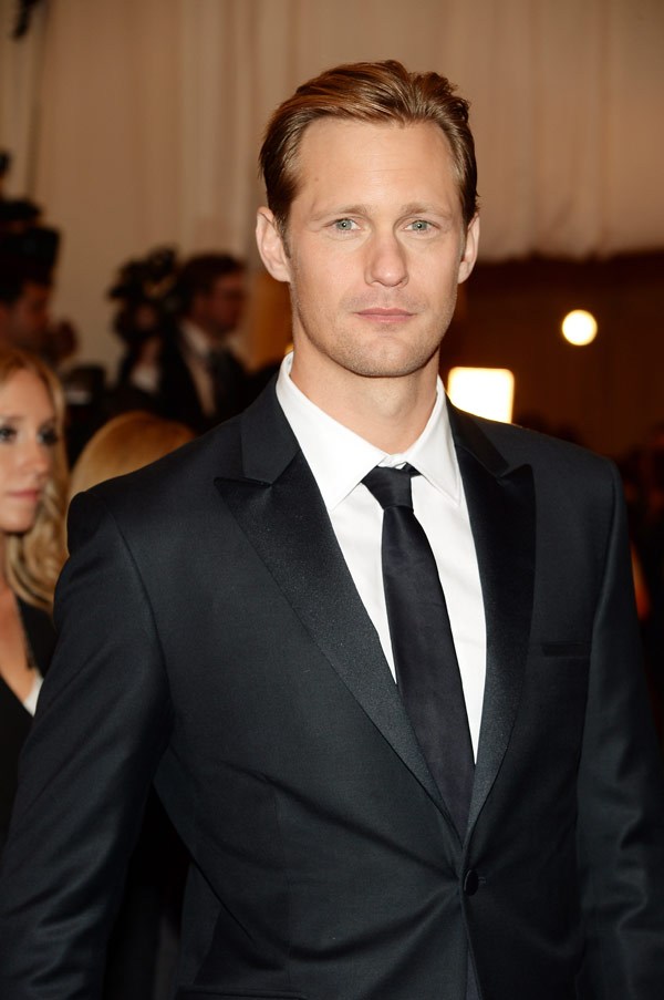 alexanderskarsgardmetgala2013 SatisFashion Uganda