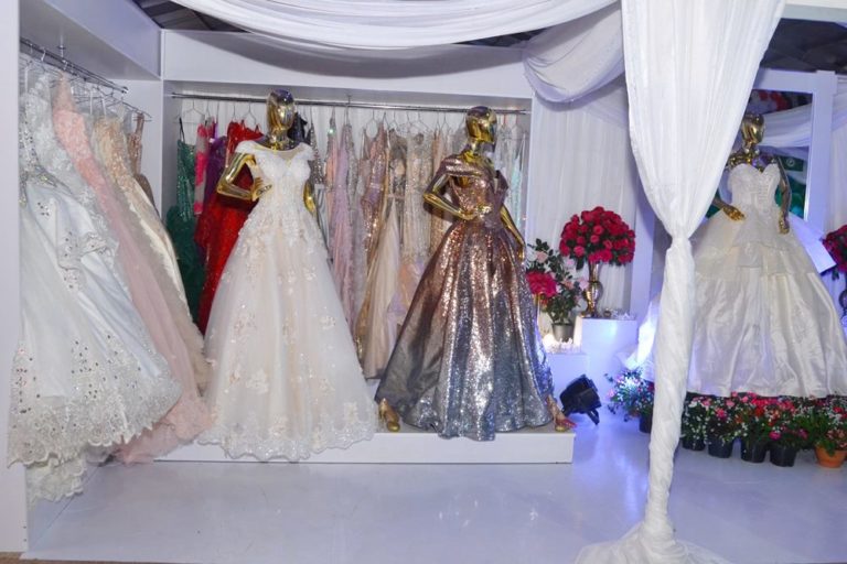 Bride And Groom Expo: Your Guide To All The Big Discounts And Promos On ...