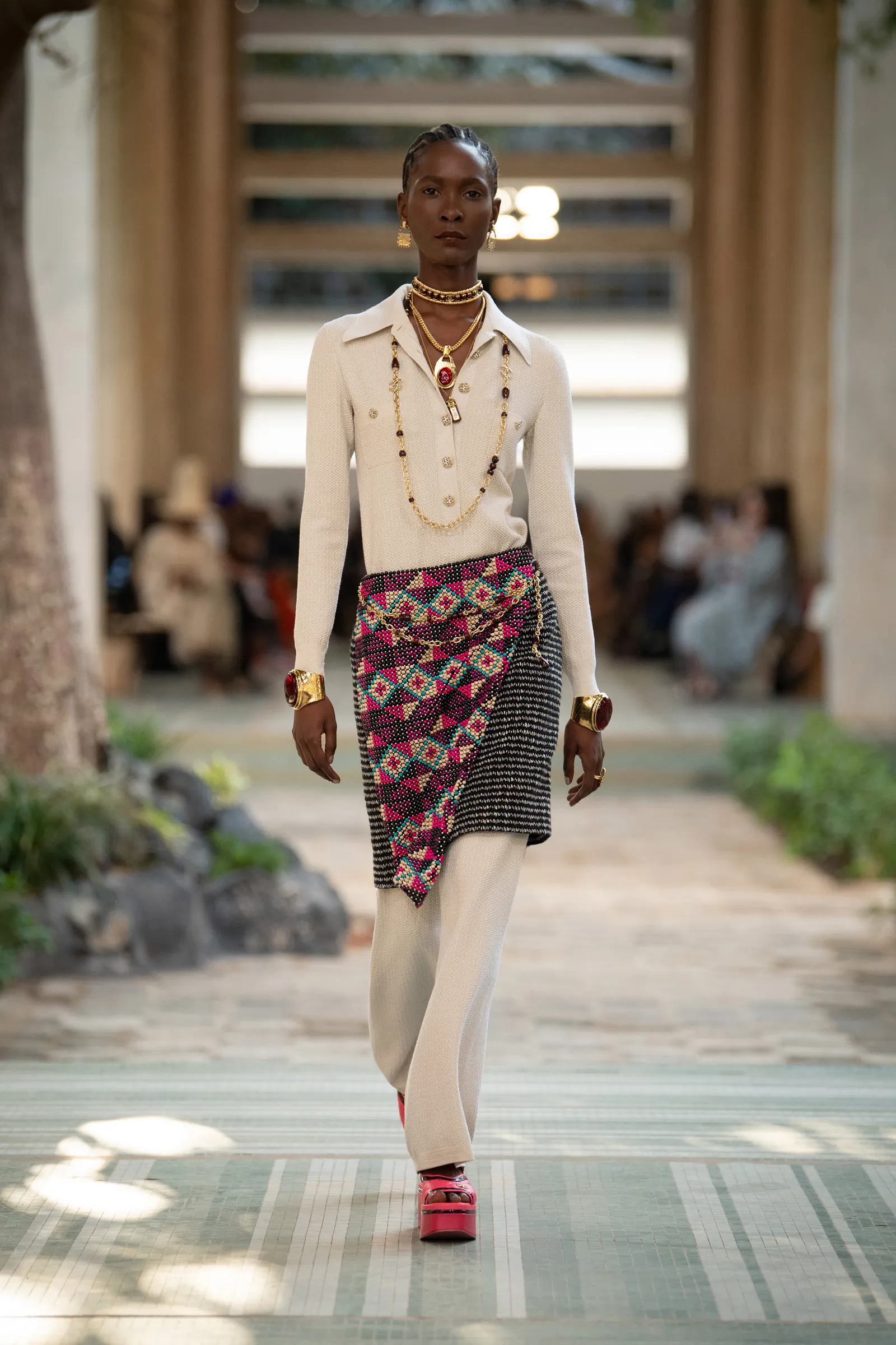 CHANEL SPRING-SUMMER 2022 PRE-COLLECTION - BLOUSES & TOPS 